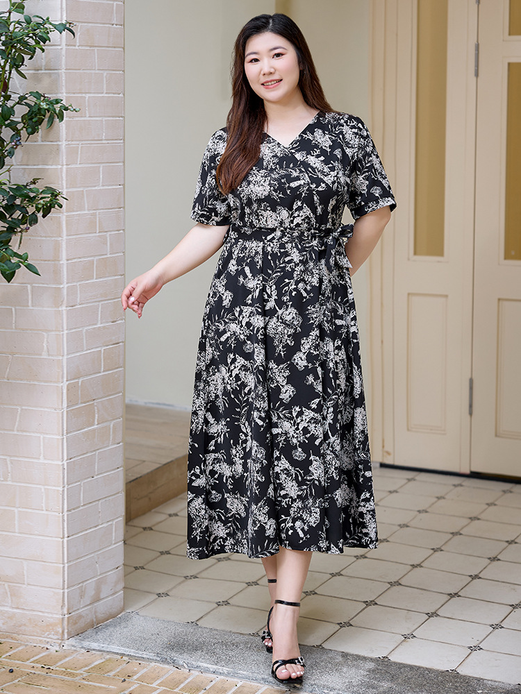 Plus Size Black Floral Wrap A Line Dress – Pluspreorder