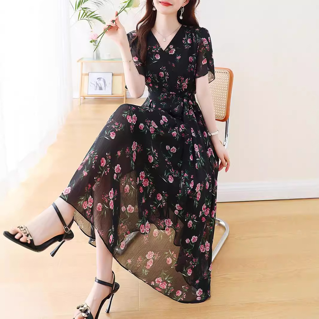 Plus Size Black Rose Chiffon Short Sleeve Dress – Pluspreorder
