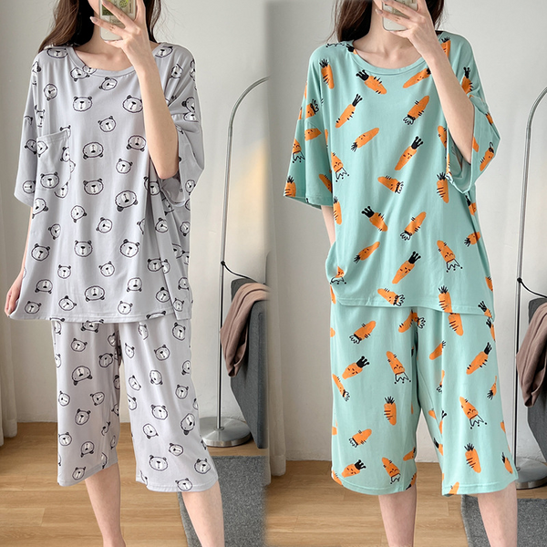 plus size cute print pyjamas t shirt and capri pants set (EXTRA BIG SIZE)