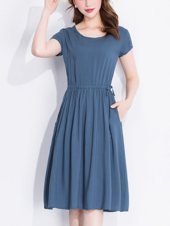 Plus Size Short Sleeve Midi Dress