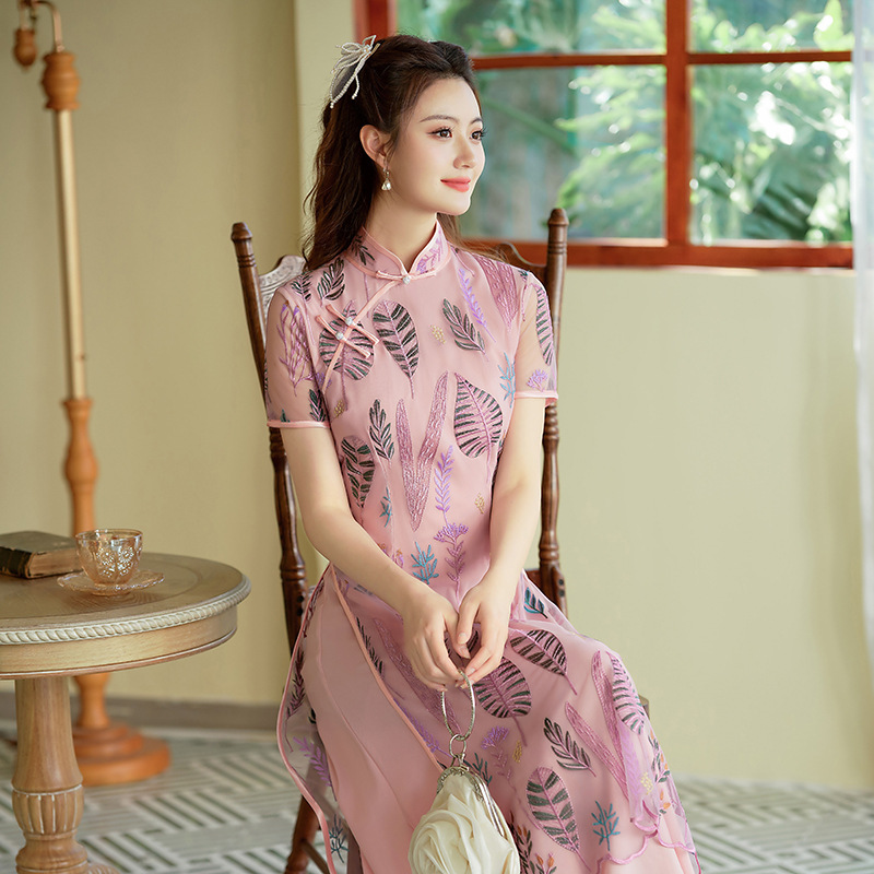 M-5Xl) Plus Size Dusty Pink Leafs Embroidery Modern Qipao Dress Pluspreorder M-5Xl) Plus Size Dusty Pink Leafs Embroidery Modern Qipao Dress Pluspreorder