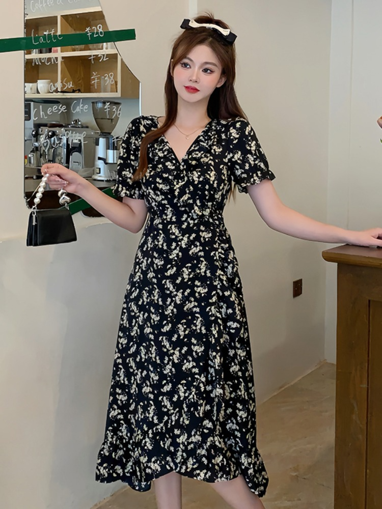 Plus Size Black Floral Wrap Short Sleeve Dress  Pluspreorder