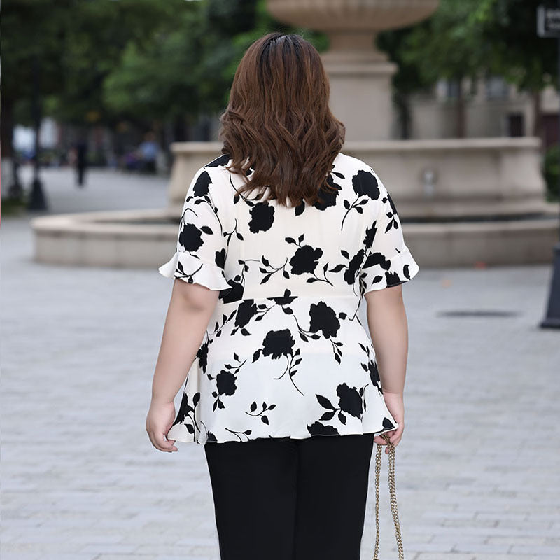 XL-7XL) Plus Size Monochrome Floral Wrap Chiffon Blouse (EXTRA BIG