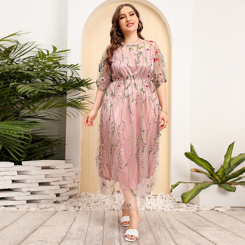 Plus Size Floral Embroidery Formal Evening Dress – Pluspreorder