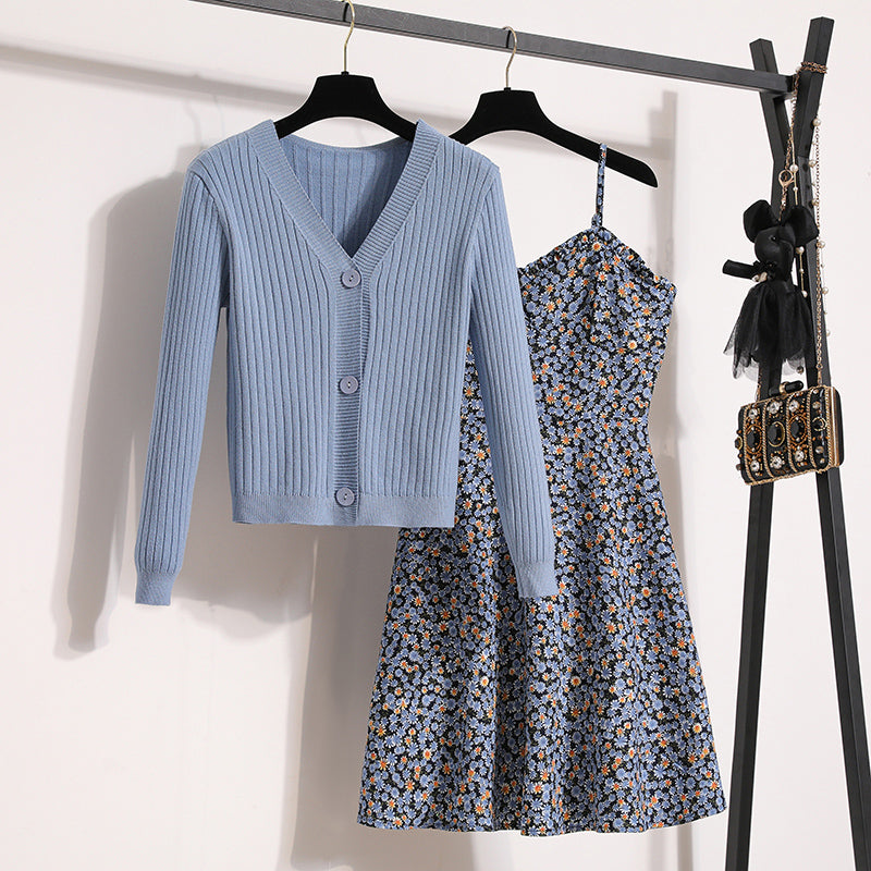 Plus Size Blue Ditsy Floral Sleeveless Midi Dress and Cardigan Set Pluspreorder Plus Size Blue Ditsy Floral Sleeveless Midi Dress and Cardigan Set Pluspreorder