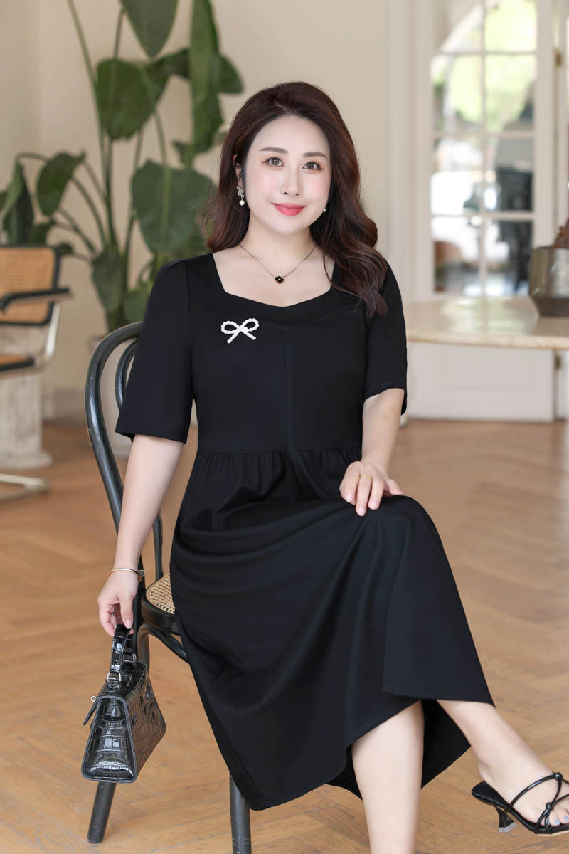 Plus Size Ribbon Brooch Sweetheart Black Dress Extra Big Size