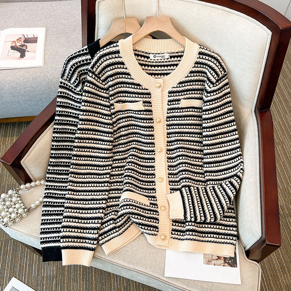 (XL-5XL) Plus Size Chanelesque Stripes Cardigan Sweater (EXTRA BIG SIZE)
