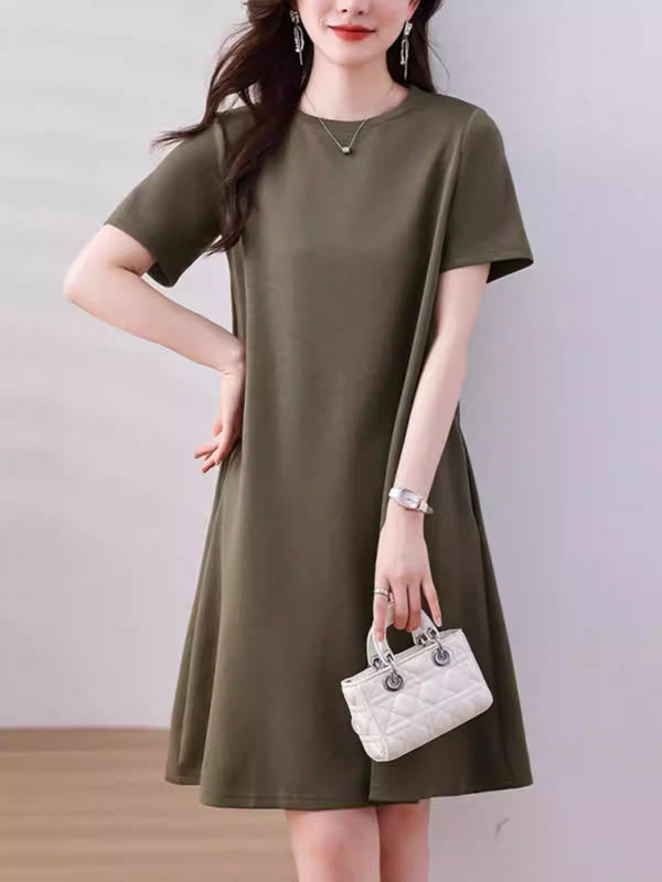 Plus Size Solid A-Line Pocket Dress