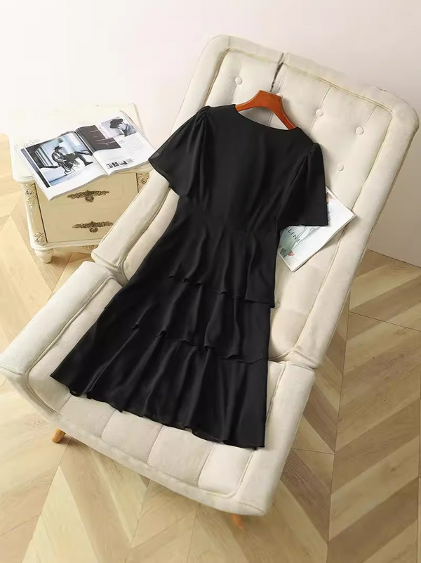 (L-5Xl) Plus Size Black Chiffon V Neck Tier Dress