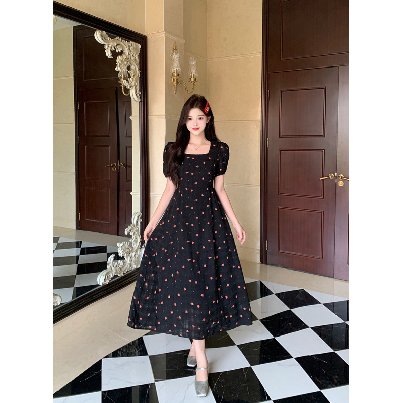 Plus Size Black Ditsy Floral Square Neck Korean Dress – Pluspreorder