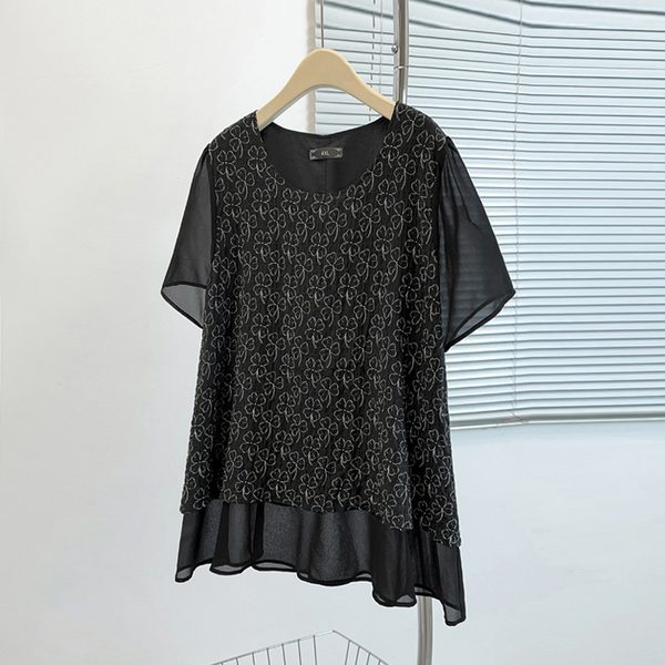 Plus Size Black Four Leaf Clovers Blouse (EXTRA BIG SIZE)