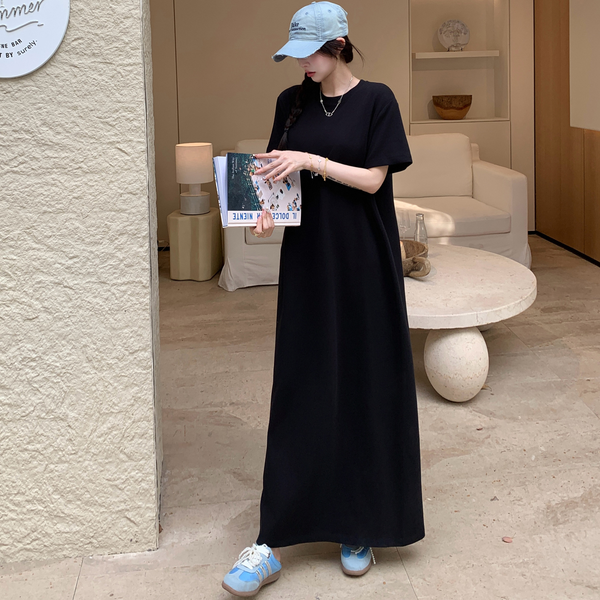 Plus Size Black Slit Maxi T Shirt Dress