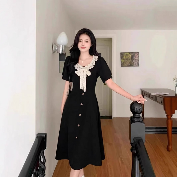 Plus Size Chanelesque Lace Collar Short Sleeve Dress