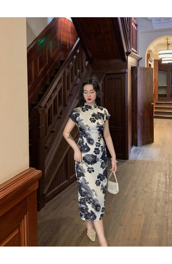 Plus Size Black Floral Modern Qipao Dress