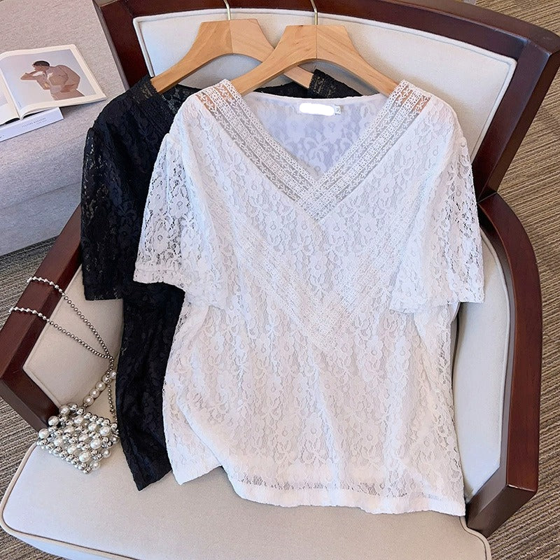 Plus Size V-Neck Lattice Lace Short Sleeve Blouse (EXTRA BIG SIZE)