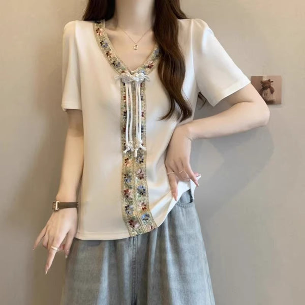 Plus Size Tapestry V-Neck Qipao Blouse (EXTRA BIG SIZE)