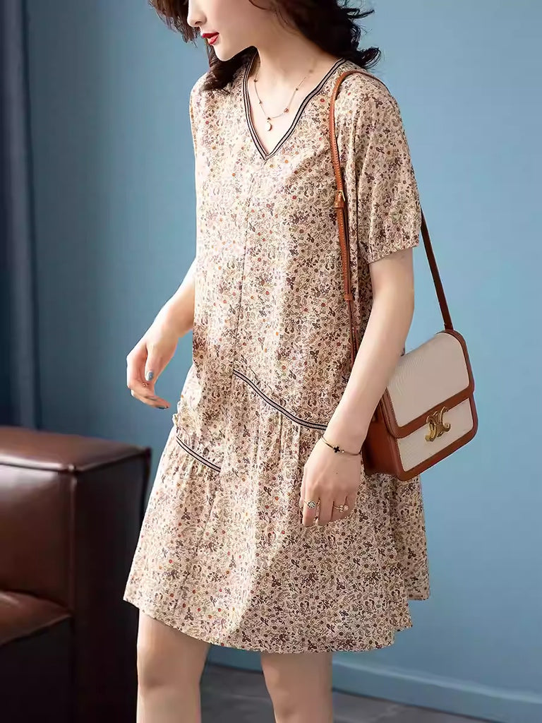 Plus Size V-Neck Ditsy Floral Drop-Waist Dress
