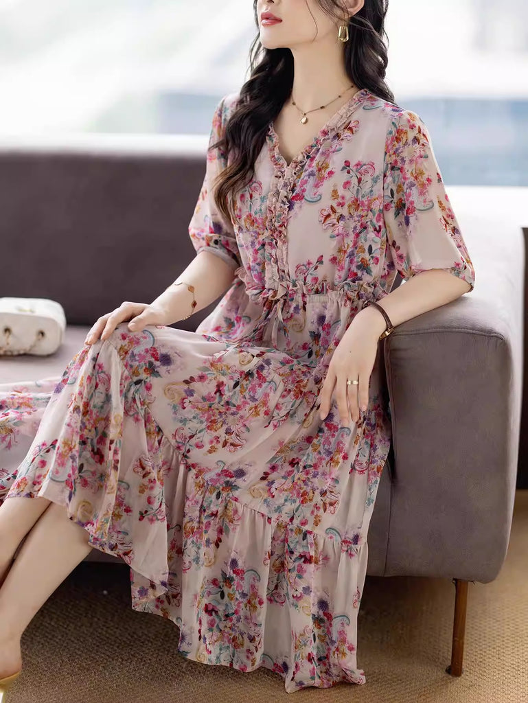 Plus Size Pink Floral V-Neck Midi Dress