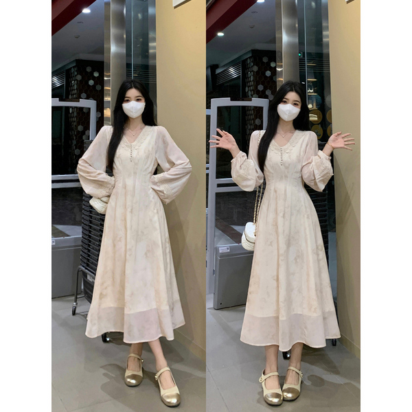 Plus Size Cream Lace Billowing Dress