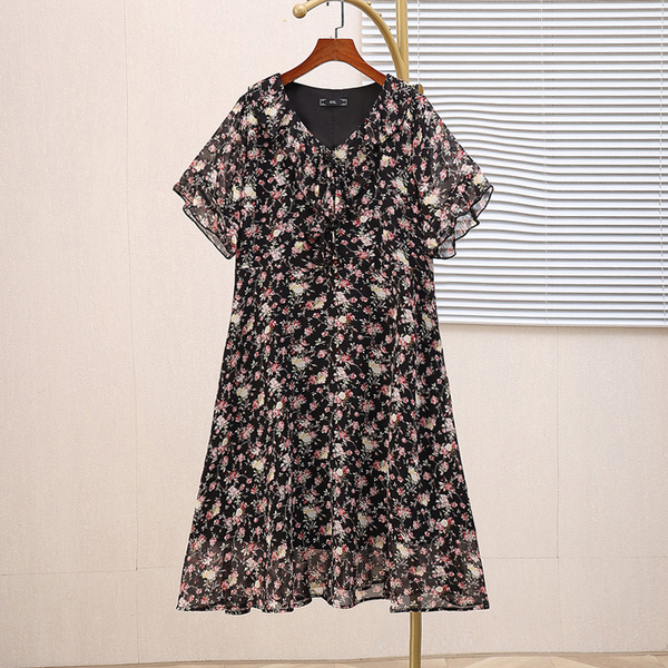 Plus Size Ditsy Floral V Neck Chiffon Dress (Extra Big Size)
