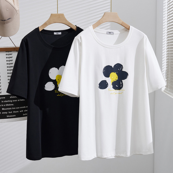 Plus Size Floral Graphic Tunic Tee (EXTRA BIG SIZE)