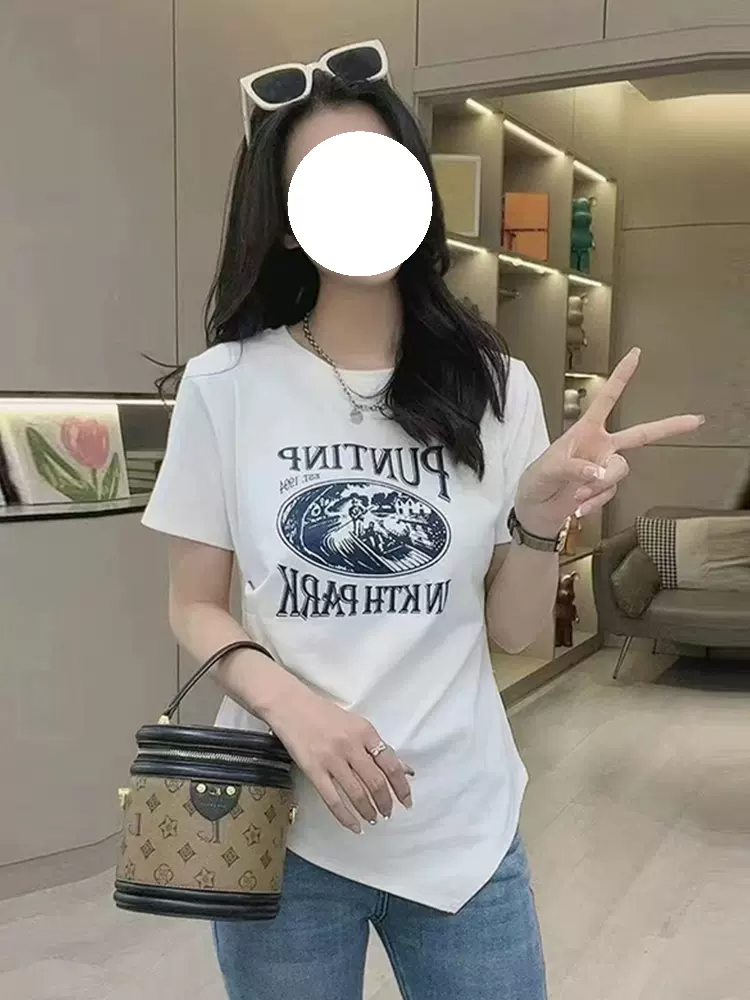 Plus Size Graphic Asymmetric Tee
