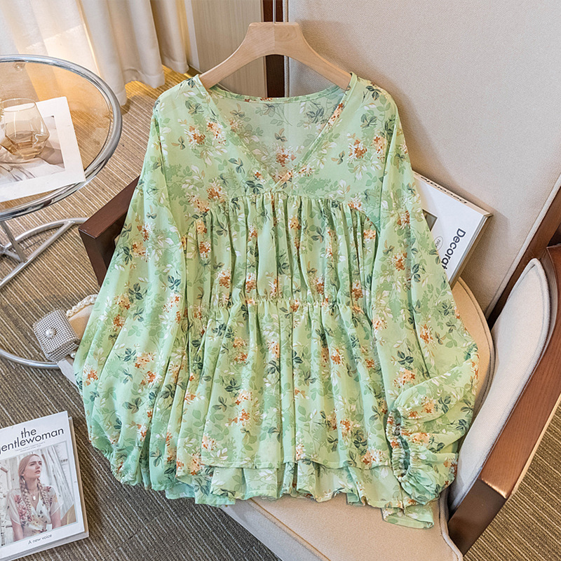 Plus Size Green Floral V Neck Babydoll Loose Long Sleeve Blouse