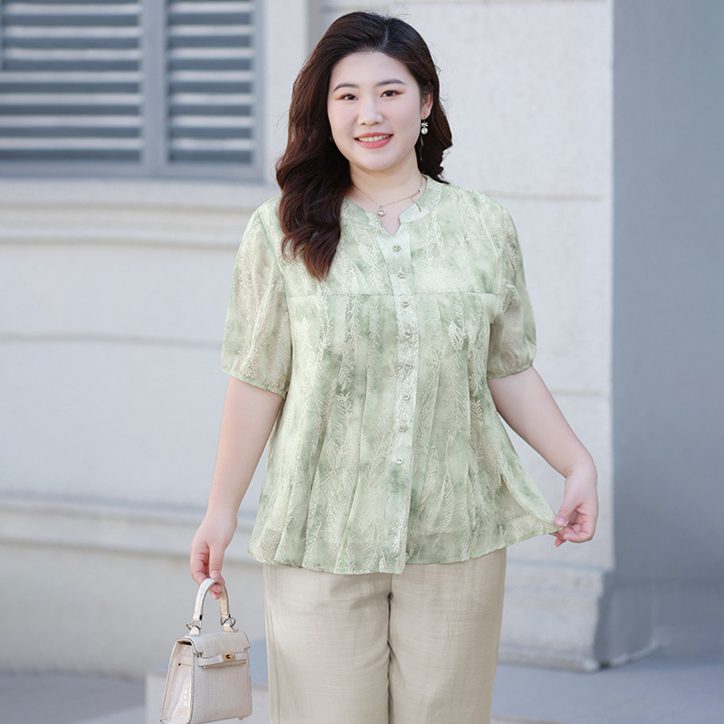 Plus Size Green Print Notch Neck Blouse