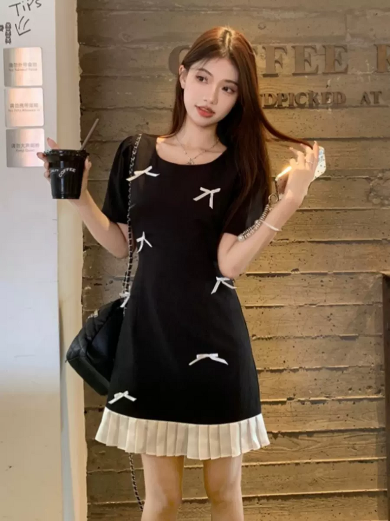 Kawaii black dress sales