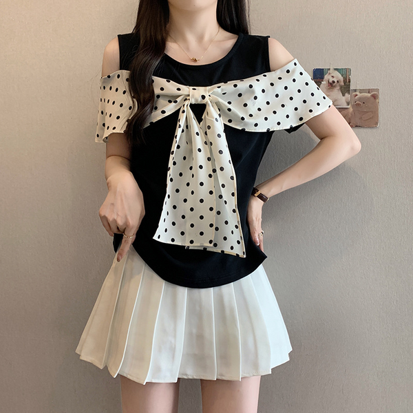 Plus Size Kawaii Polka Dots Cold Shoulder Top