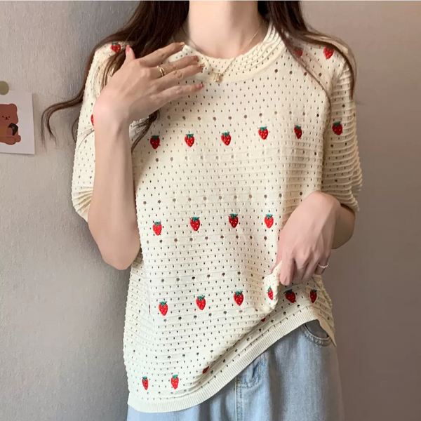 Plus Size Korean Strawberry Knit Blouse