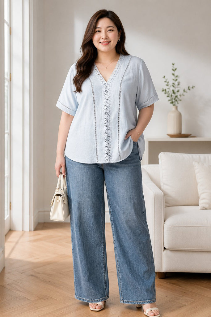 Plus size lattice lace V-neck balloon sleeve blouse in blue