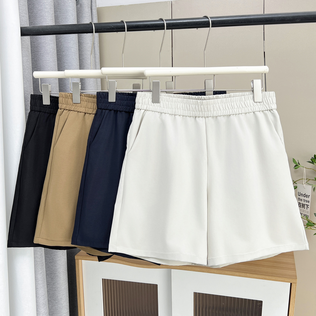 Plus Size Mid Length Shorts With Pockets