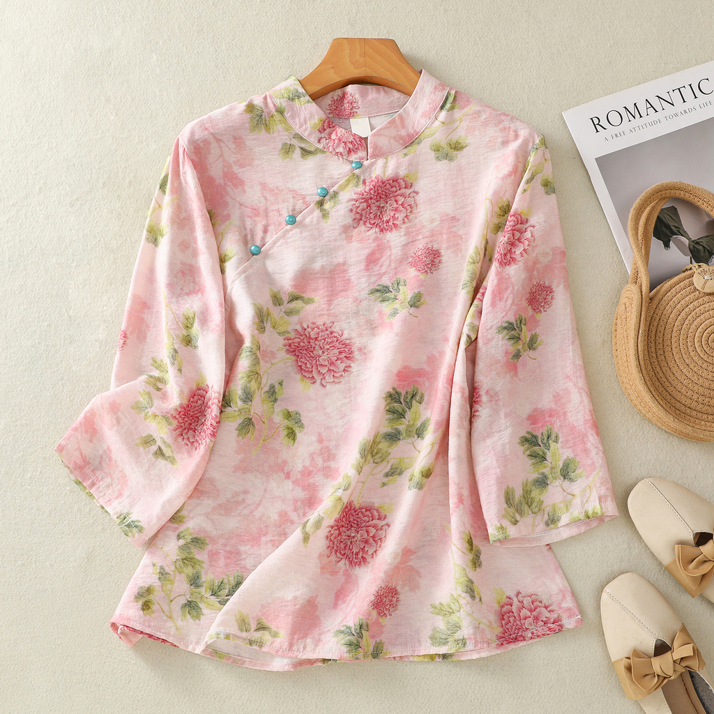 Plus Size Pink Floral 3/4 Sleeve Qipao Blouse