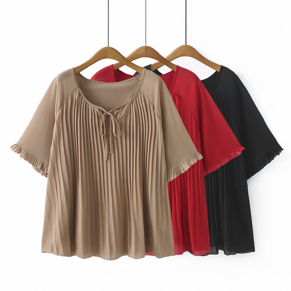 Plus Size Pleat Short Sleeve Blouse