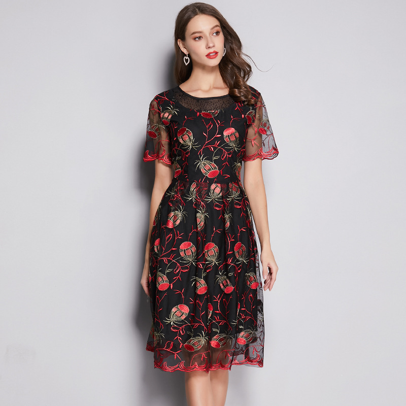 Plus Size Red Black Lace Mother Of The Bride Dress