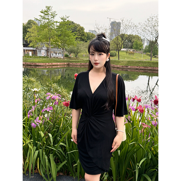 Plus Size Sexy Little Black Dress