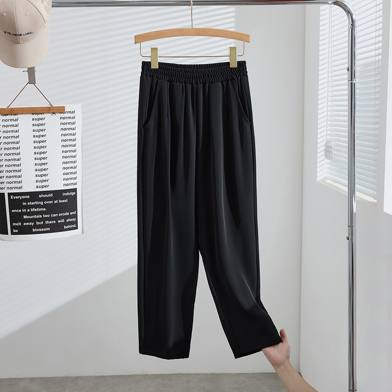 Plus Size Stretchy Pocket Long Shorts