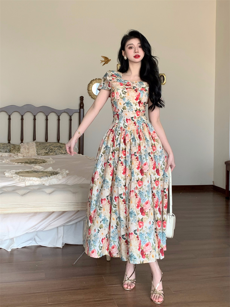 Plus Size Vintage Floral Fit And Flare Dress – Pluspreorder