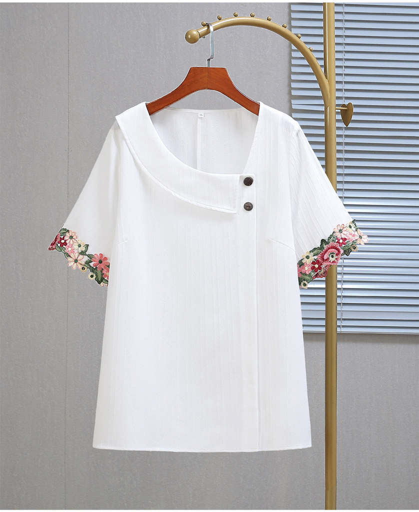 Plus Size White Short Sleeve Blouse (Extra Big Size)