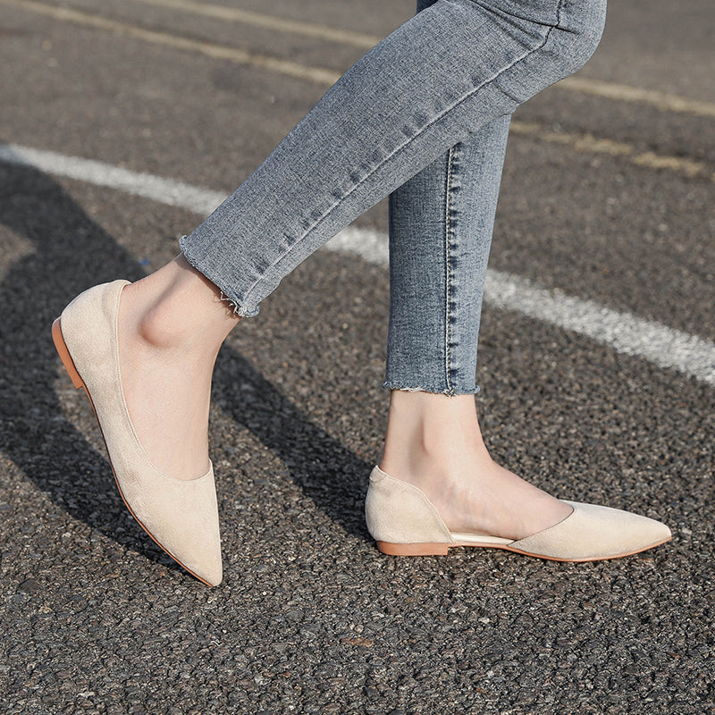 Pointed doll best sale shoes