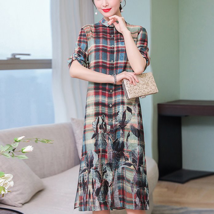 Plus Size Checked Oriental Modern Short Sleeve Midi Dress