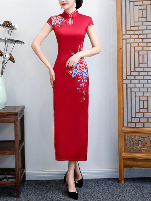 Talin Plus Size Cheongsam Qipao Classic Oriental Floral Embroidery Occasion Wedding Mother of The Bride Formal Short Sleeve Maxi Dress Gown (Red)