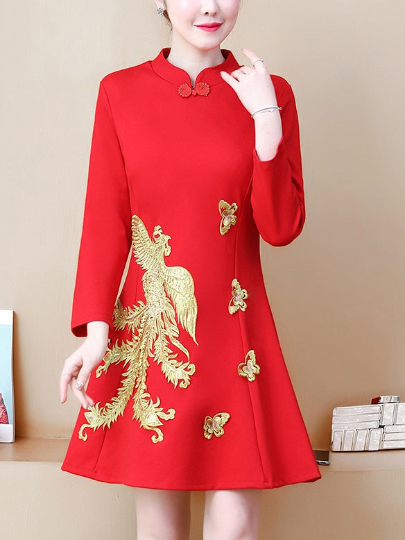 (Bust 95-120 CM) Tonantzin Plus Size Golden Phoenix Qipao Cheongsam Swing Long Sleeve Dress (Red, Black)