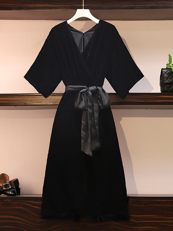 Yazia Plus Size Kimono Sleeves V Neck Wrap Velvet Belted Short Sleeve Midi Dress