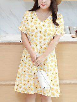 Temily Plus Size V Neck Sunflowers Print Short Sleeve Dress / Frill Sleeve Sleeveless Midi Dress