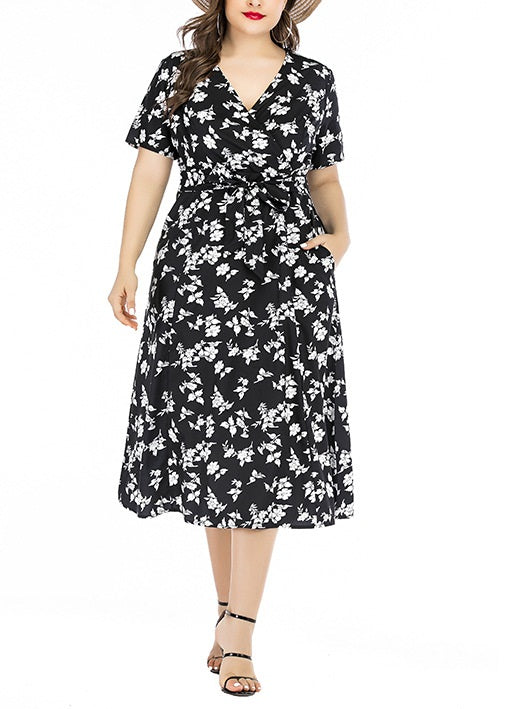 Wesleigh Plus Size Black Floral Print V Neck Wrap Neckline Short Sleeve Midi Dress (EXTRA BIG SIZE)