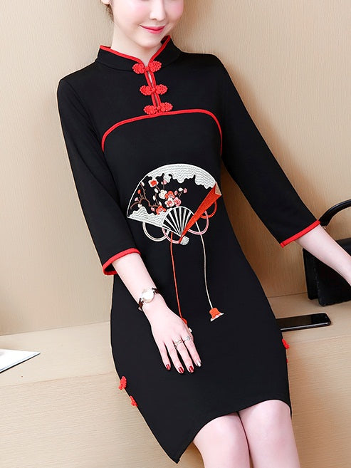 (Bust 93-118 CM) Tooba Plus Size Japanese Fan Embroidery Cheongsam Qipao Mid Sleeve Dress (Black)