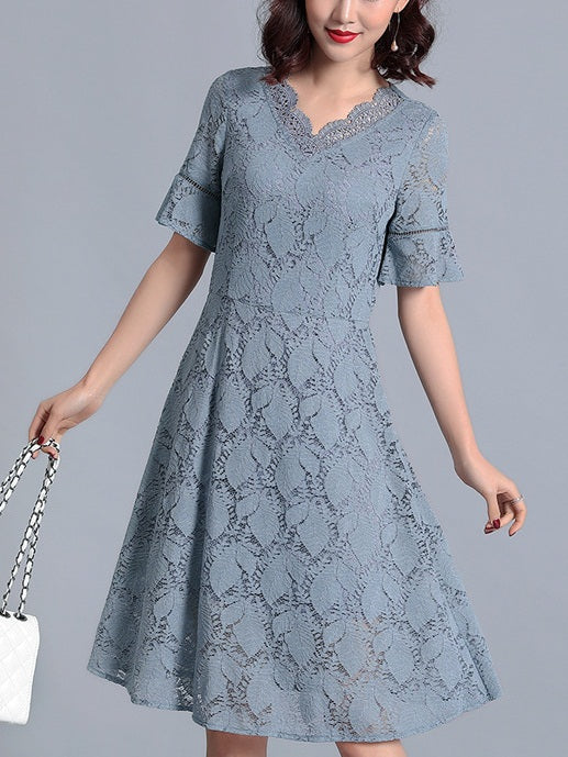 Roenne Blue Lace V Neck Bell Sleeve S/S Dress
