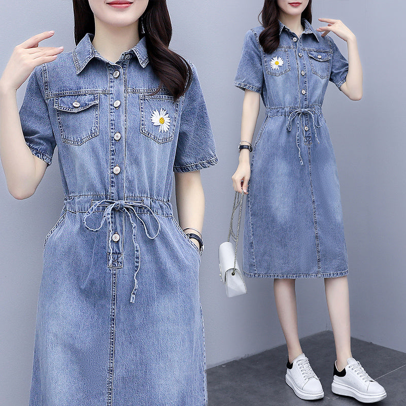 Kelsea Plus Size Daisy Denim Short Sleeve Midi Shirt Dress